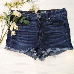 AEO Dark Wash Cutoff Hi-Rise Shortie